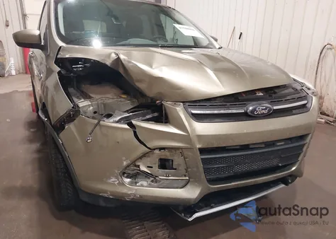 2013 Ford Escape Se from USA, damaged, VIN 1FMCU0G98DUB03747